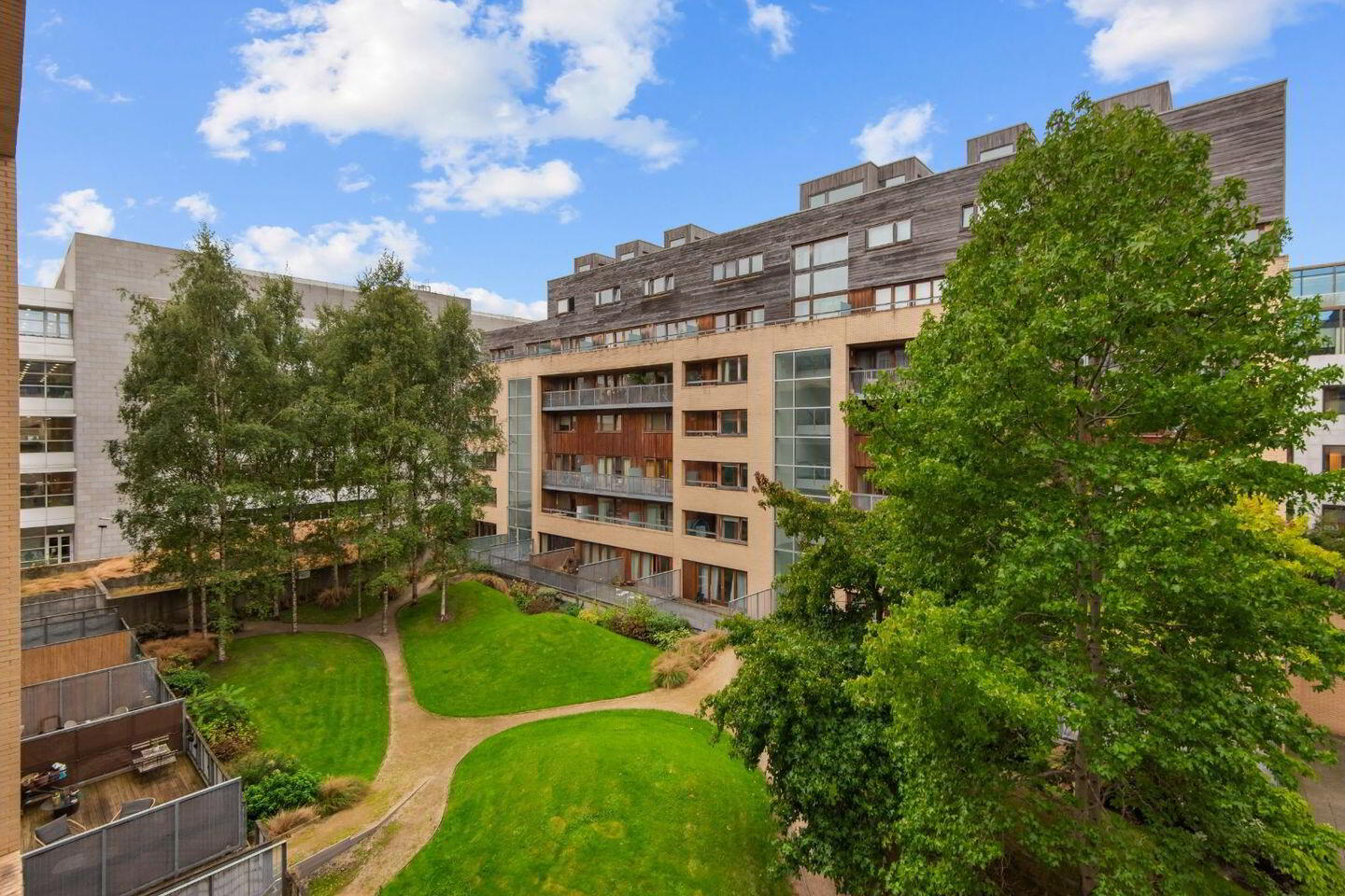 Apartment 14 Block 7 Clarion Quay 10 of 11