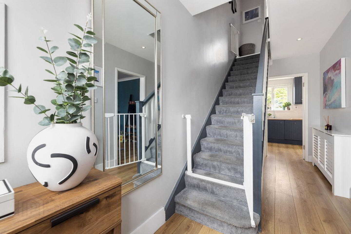 8 Rollins Court 2 of 14