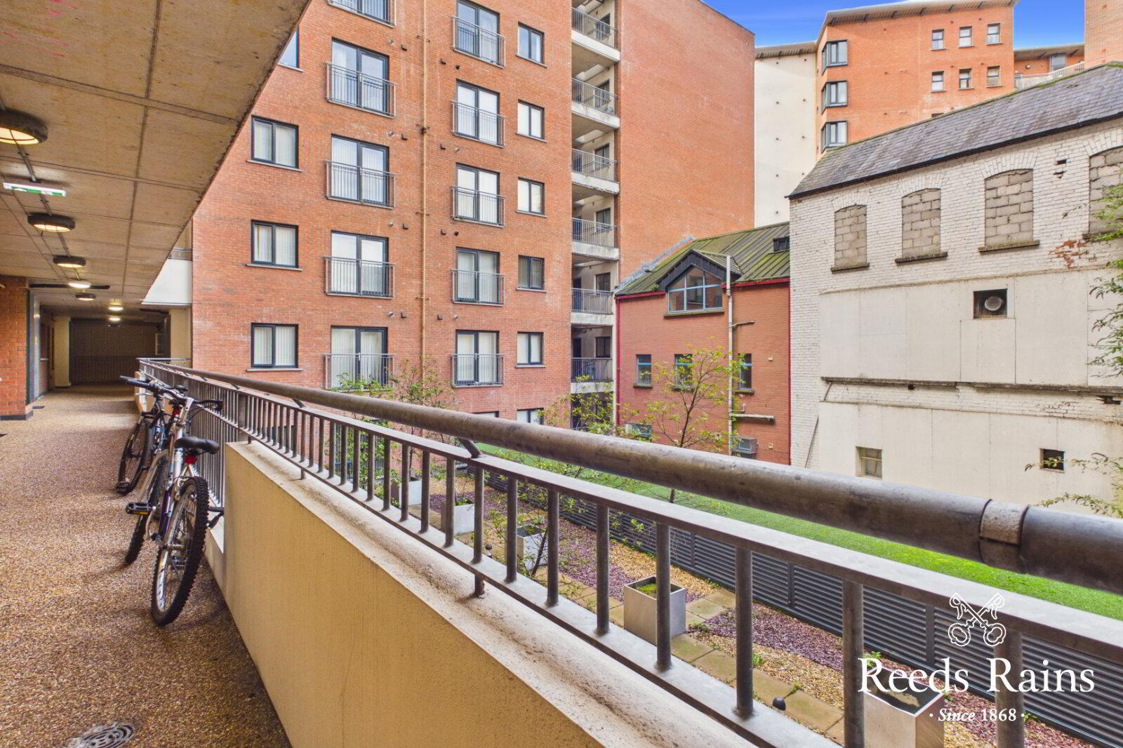 Apartment 207 56 King Street 21 of 21