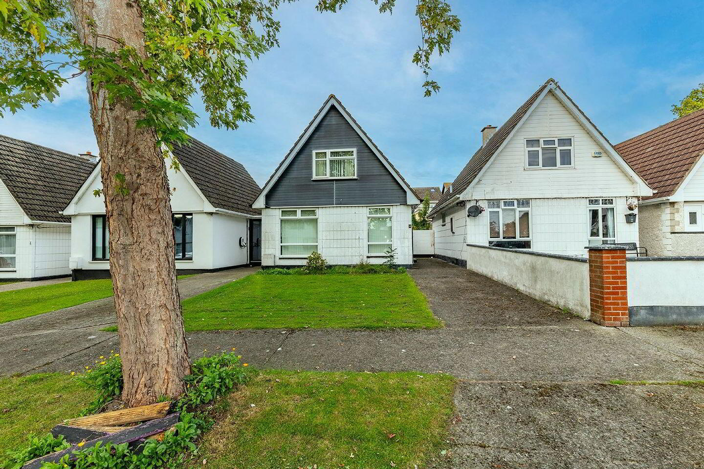 4 Newbury Lawns 34 of 35