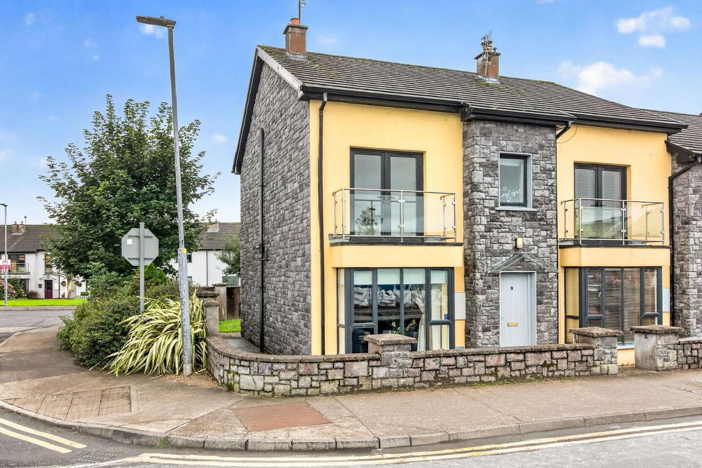 9 Oxfield Road 1 of 31
