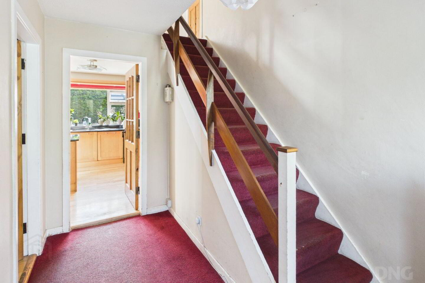91 Whitehall Estate 3 of 21