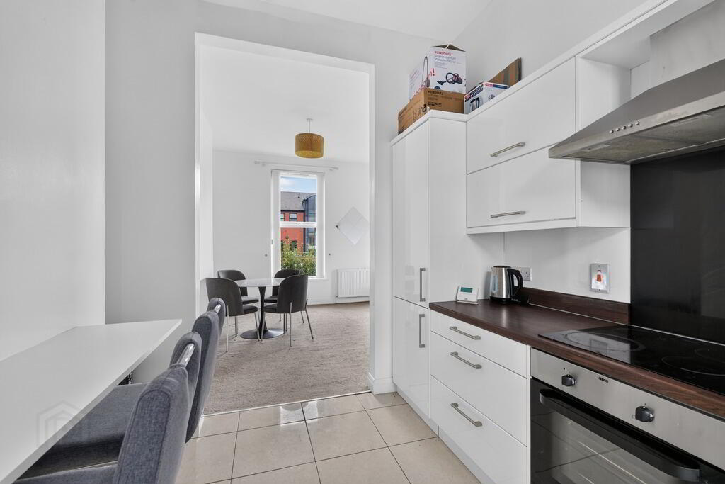 Apartment 2 Osborne Court 3 of 15