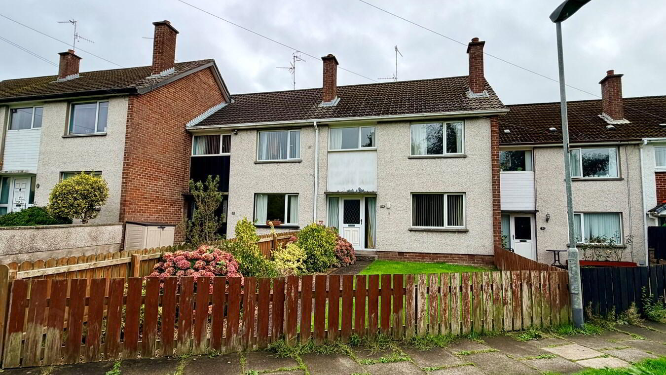 29 Drumcree Grove 1 of 17