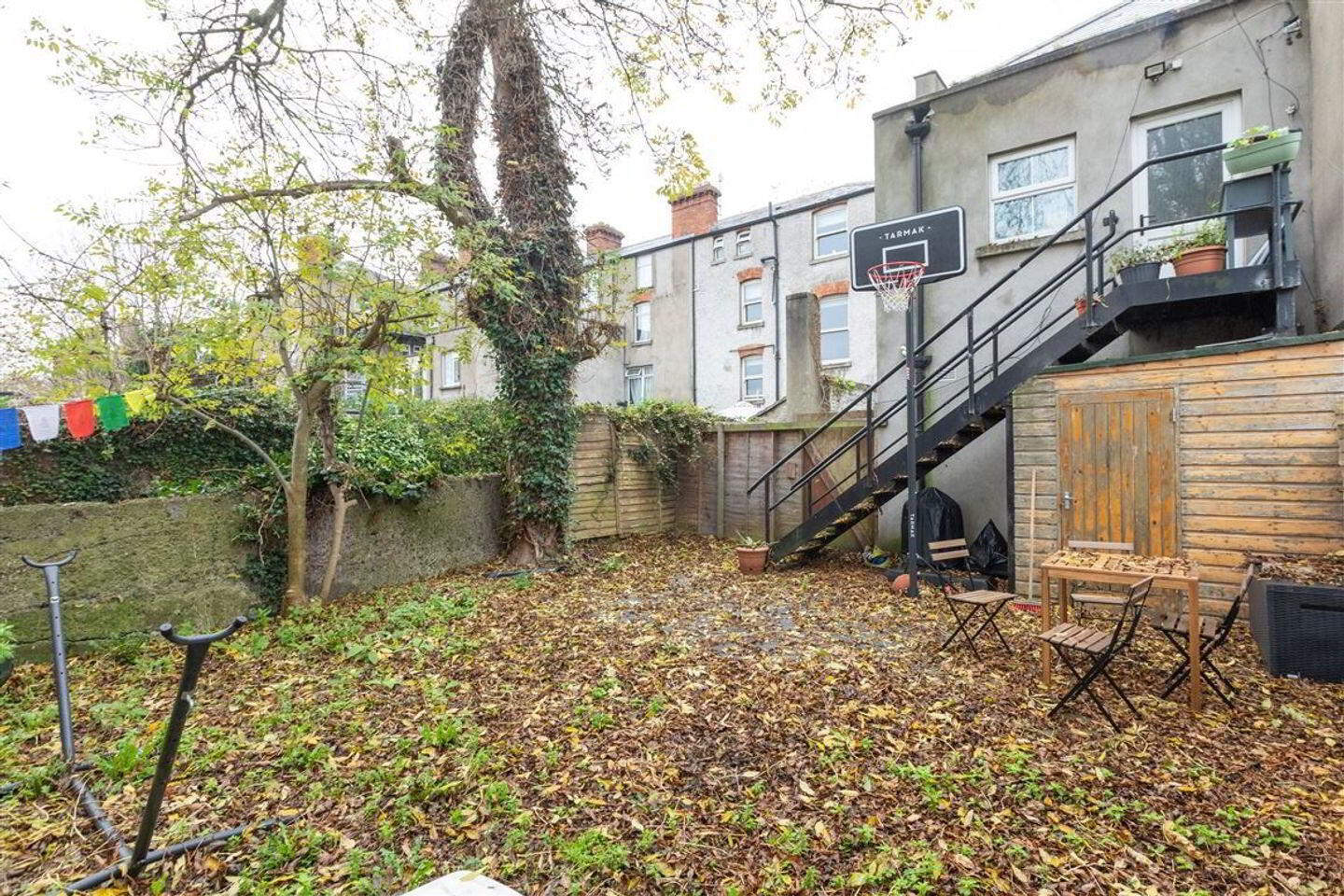 30 North Circular Road 15 of 16