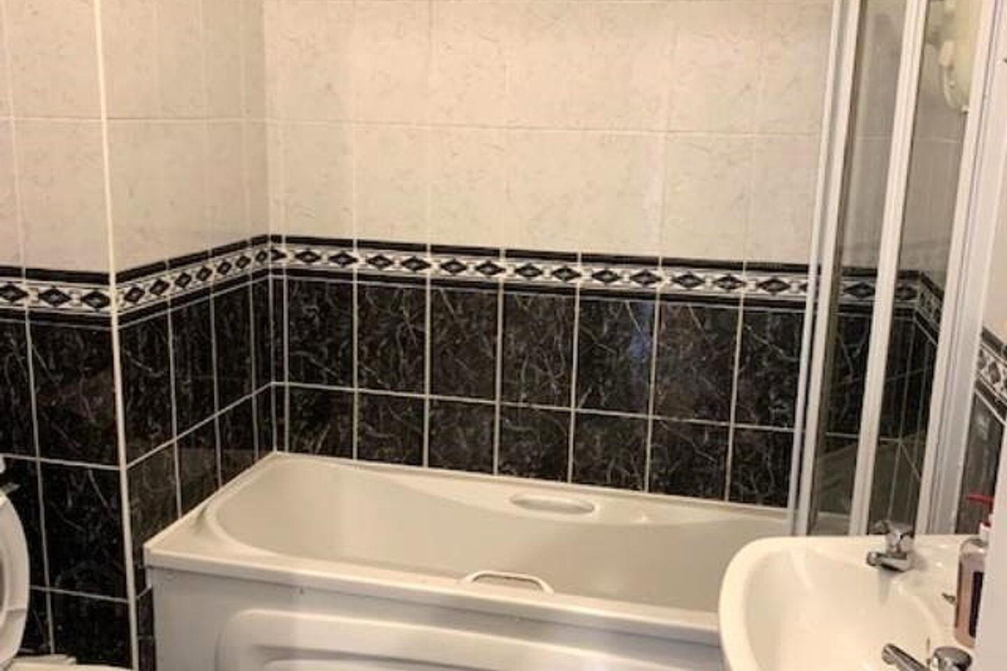 Apartment 165 Cluain Riocaird 11 of 11