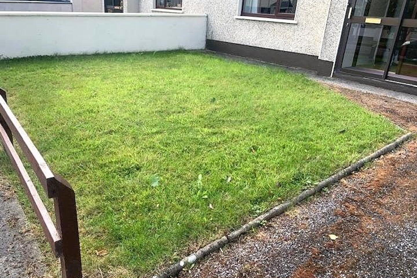 202 Lurgan Park 12 of 13