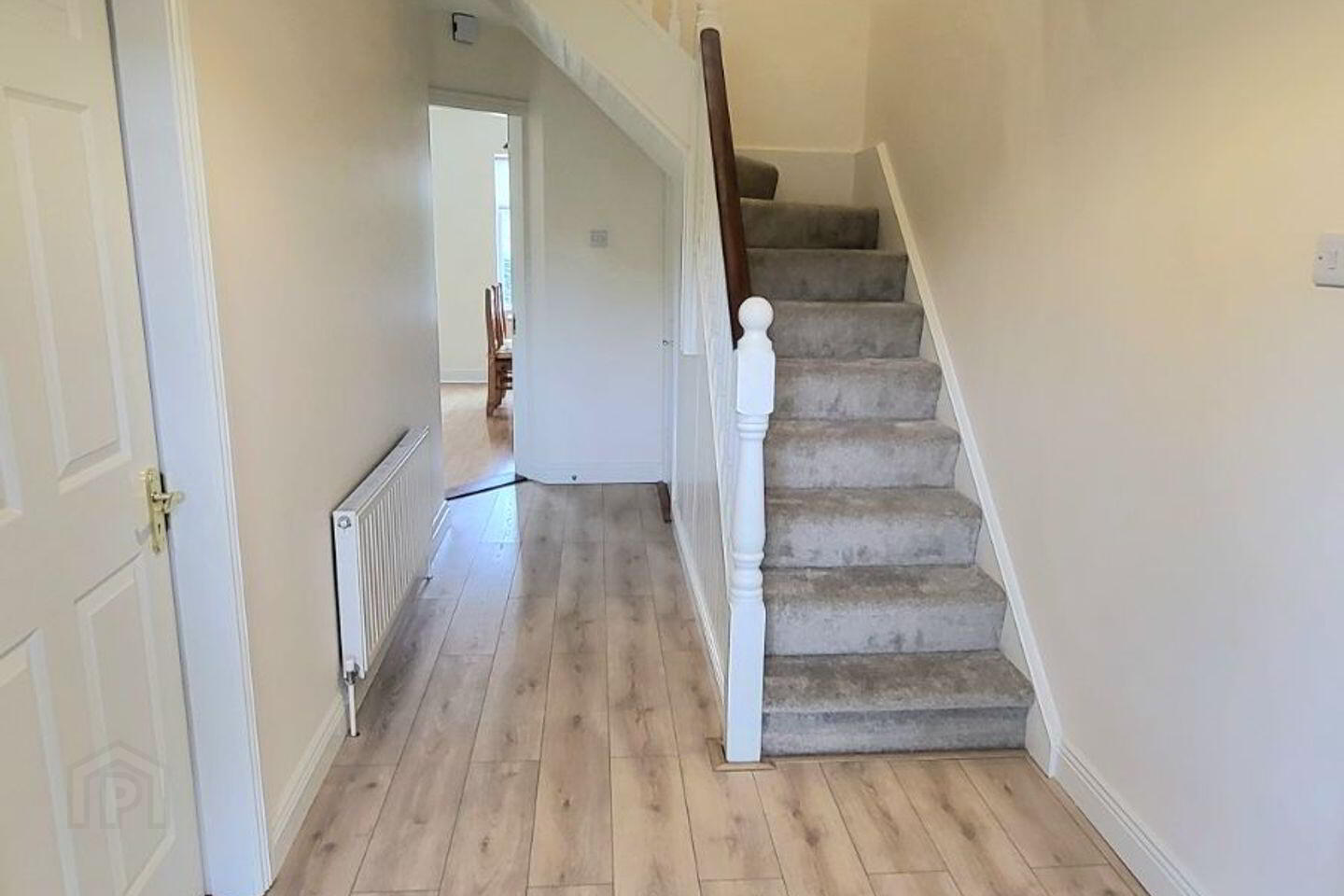 24 Westgate 3 of 40