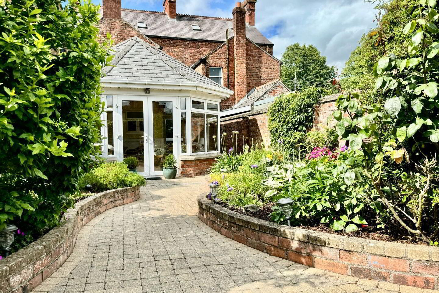 19 Faughart Terrace 49 of 49
