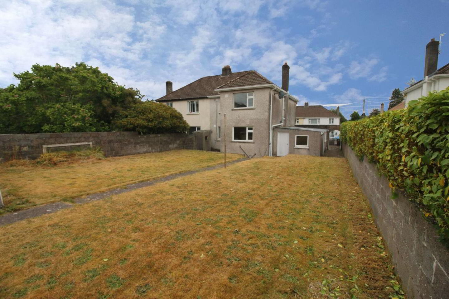 7 Rosegreen Avenue 2 of 5
