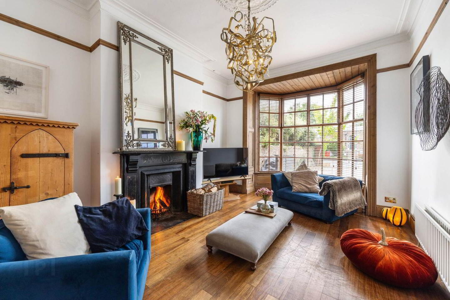 19 Vernon Avenue 6 of 7