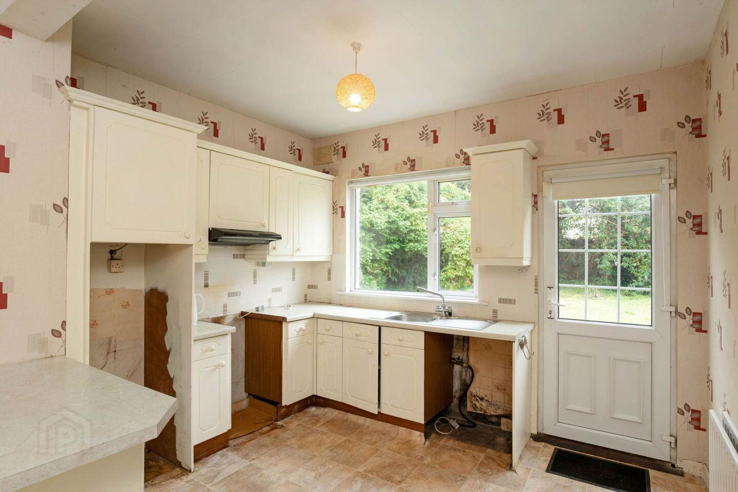 Edenderry, 173 Seafield Road East 6 of 6