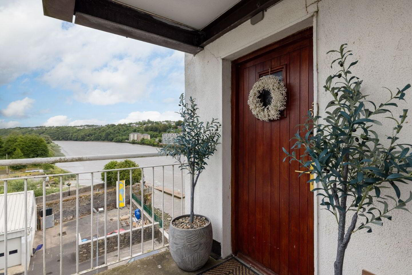 55 Waterside 2 of 19