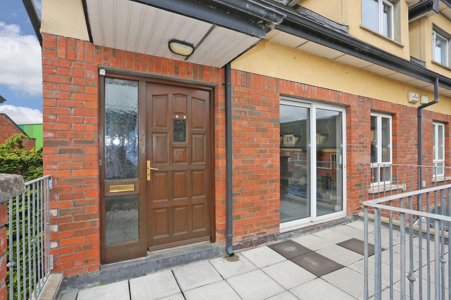 127 Oakleigh Wood 4 of 4