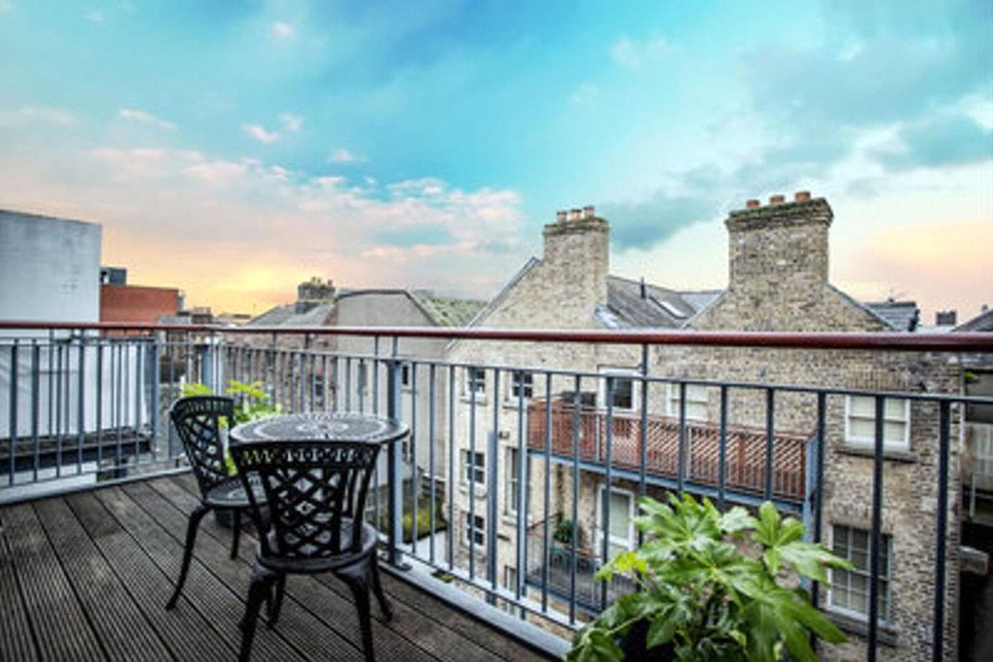 Apt 1, 37/38 Capel Street 5 of 5