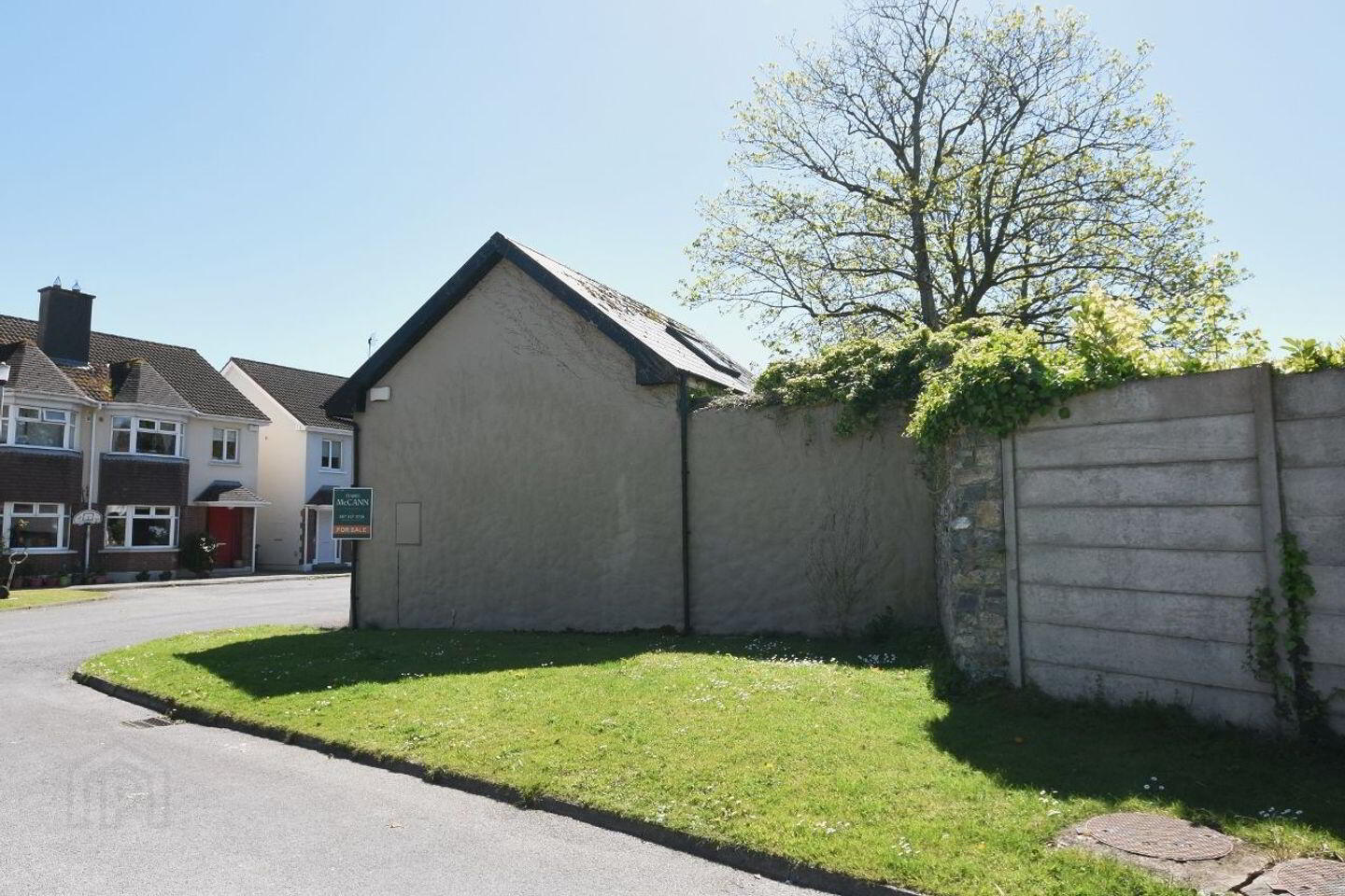 11 Avondale Court 15 of 16