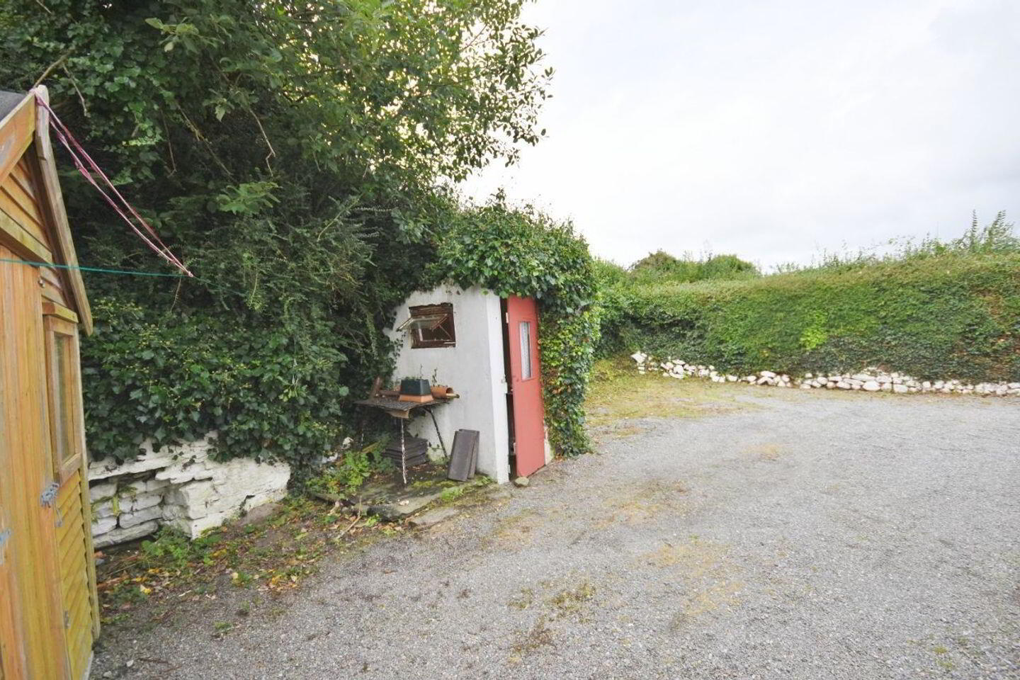 Glanbane 16 of 17