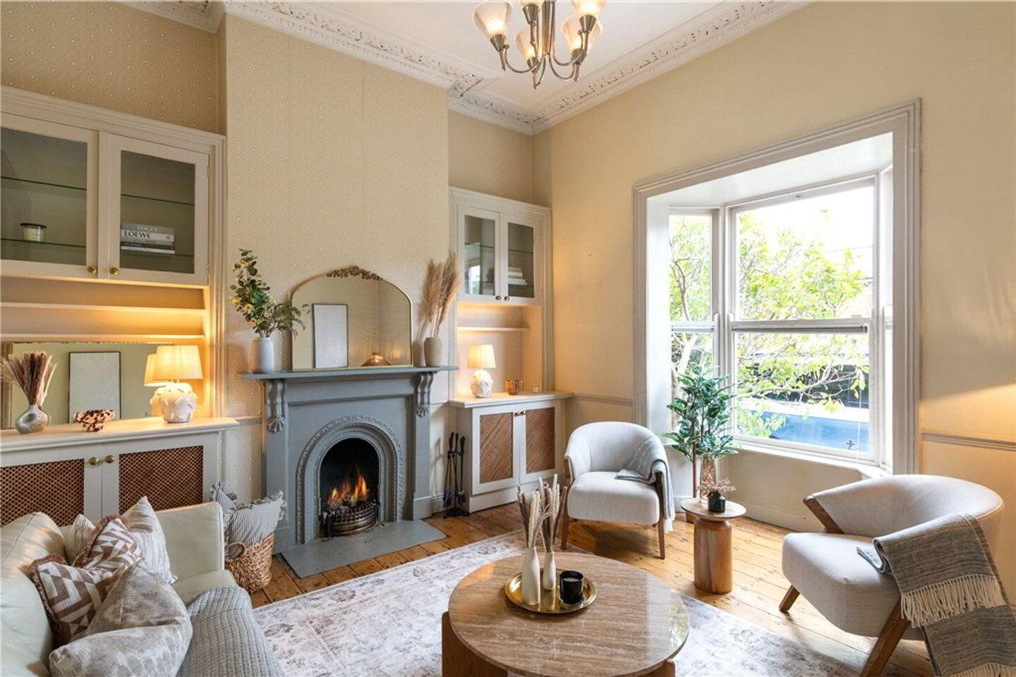 5 Curzon Street 2 of 7