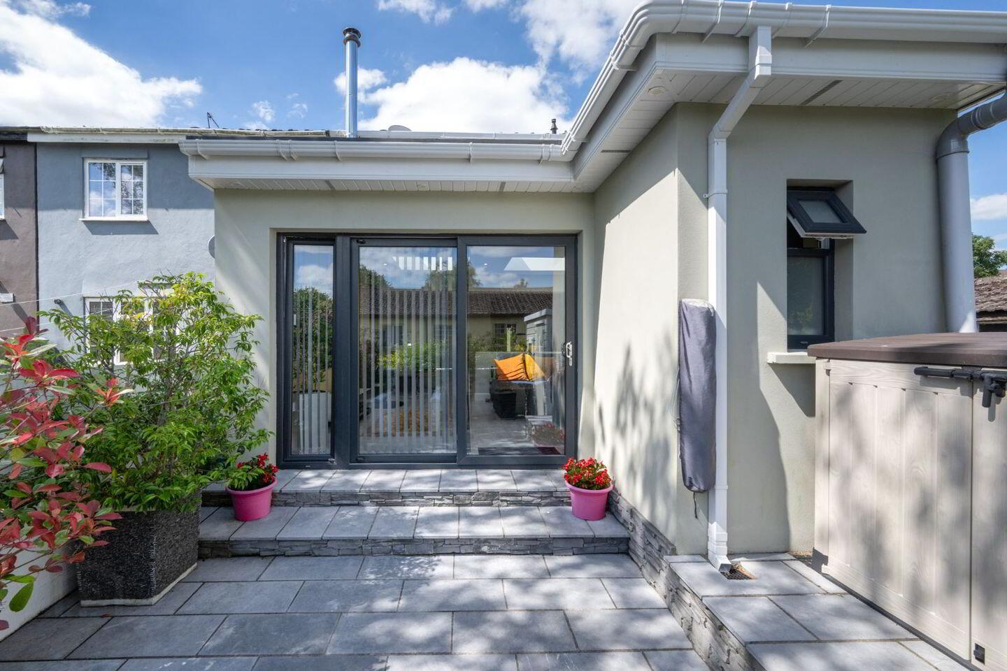 66 Briarscourt 2 of 31