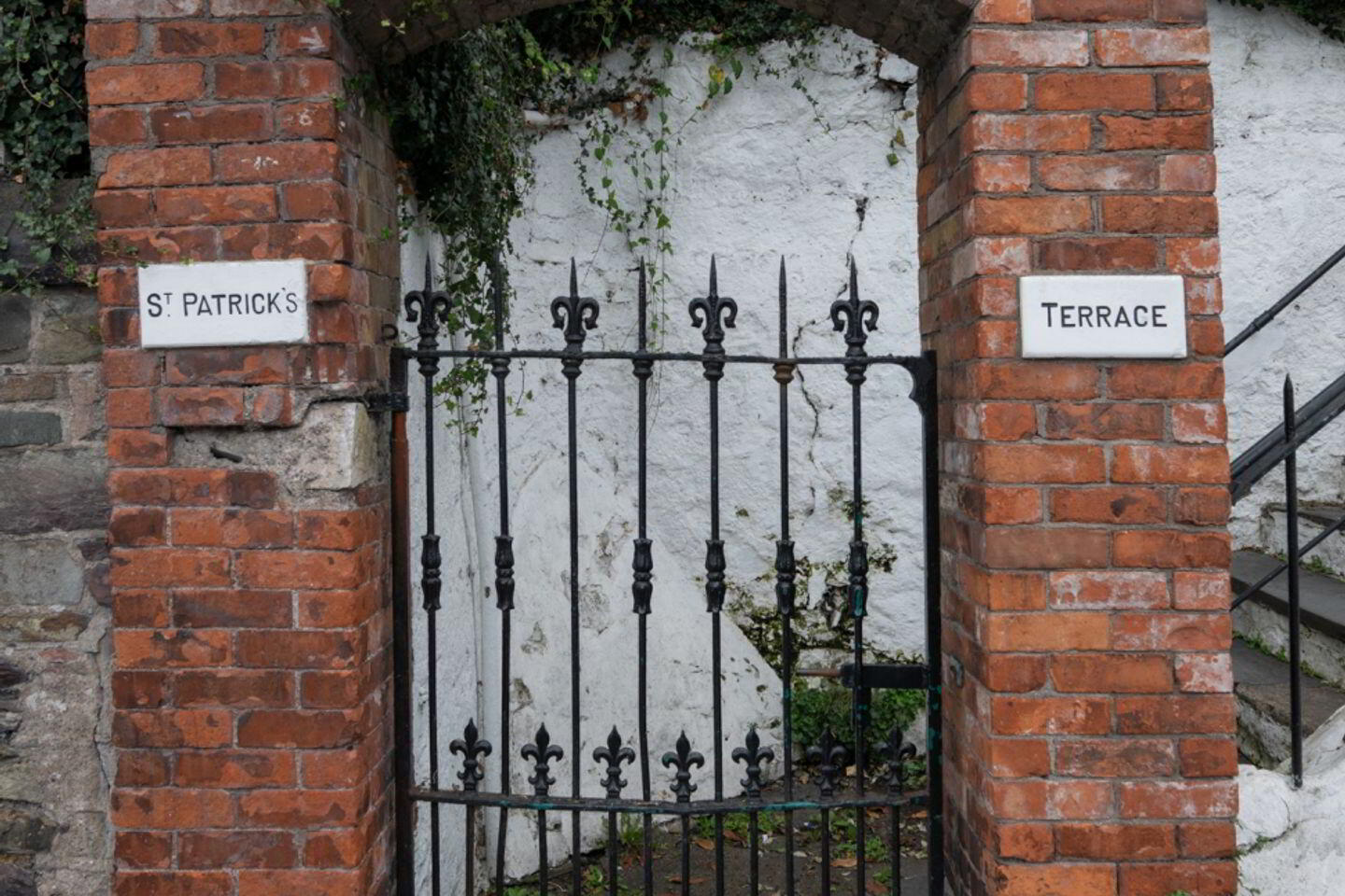 5 Saint Patricks Terrace 2 of 25