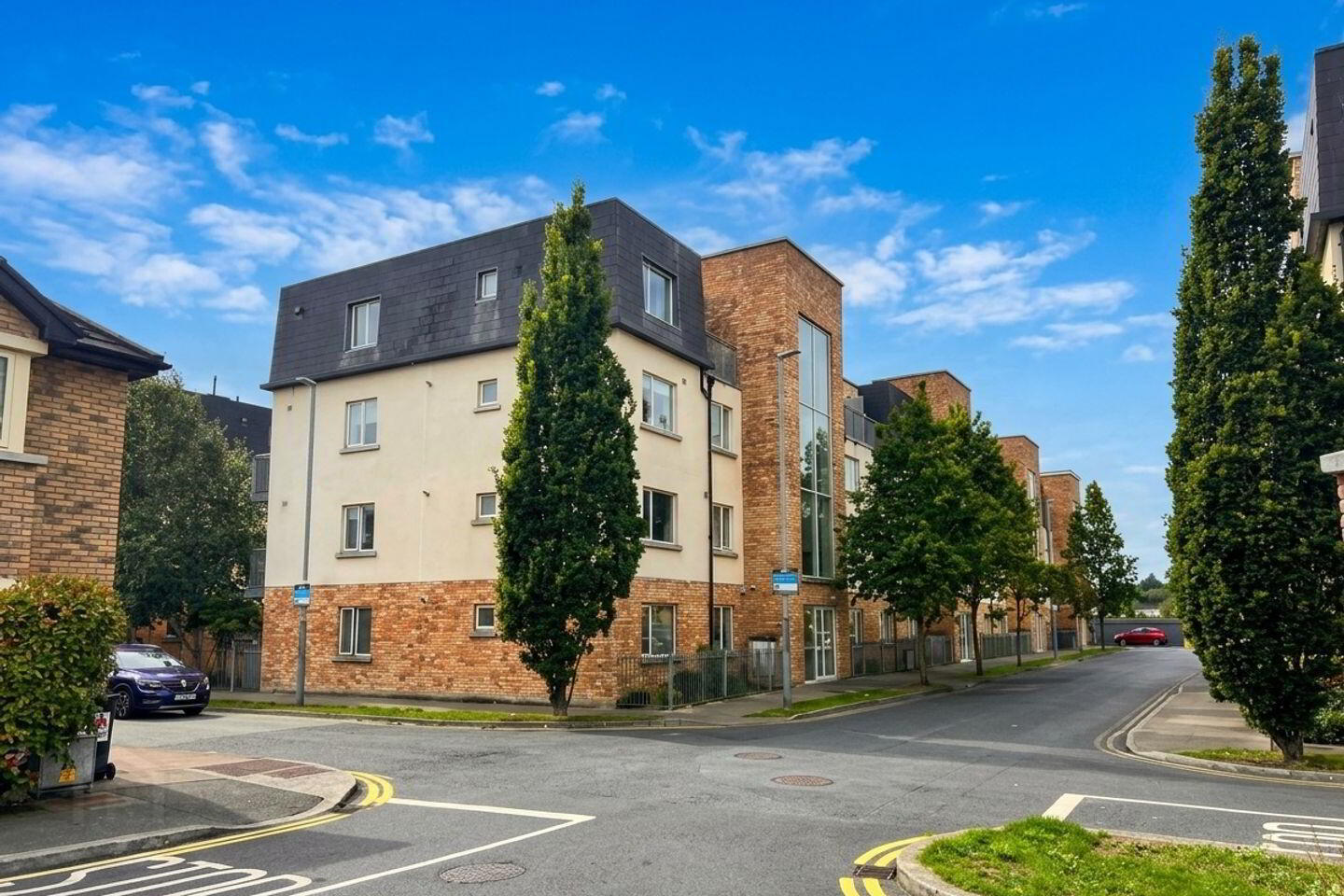 Apartment 30 Block 3 Eaton Terrace 2 of 3