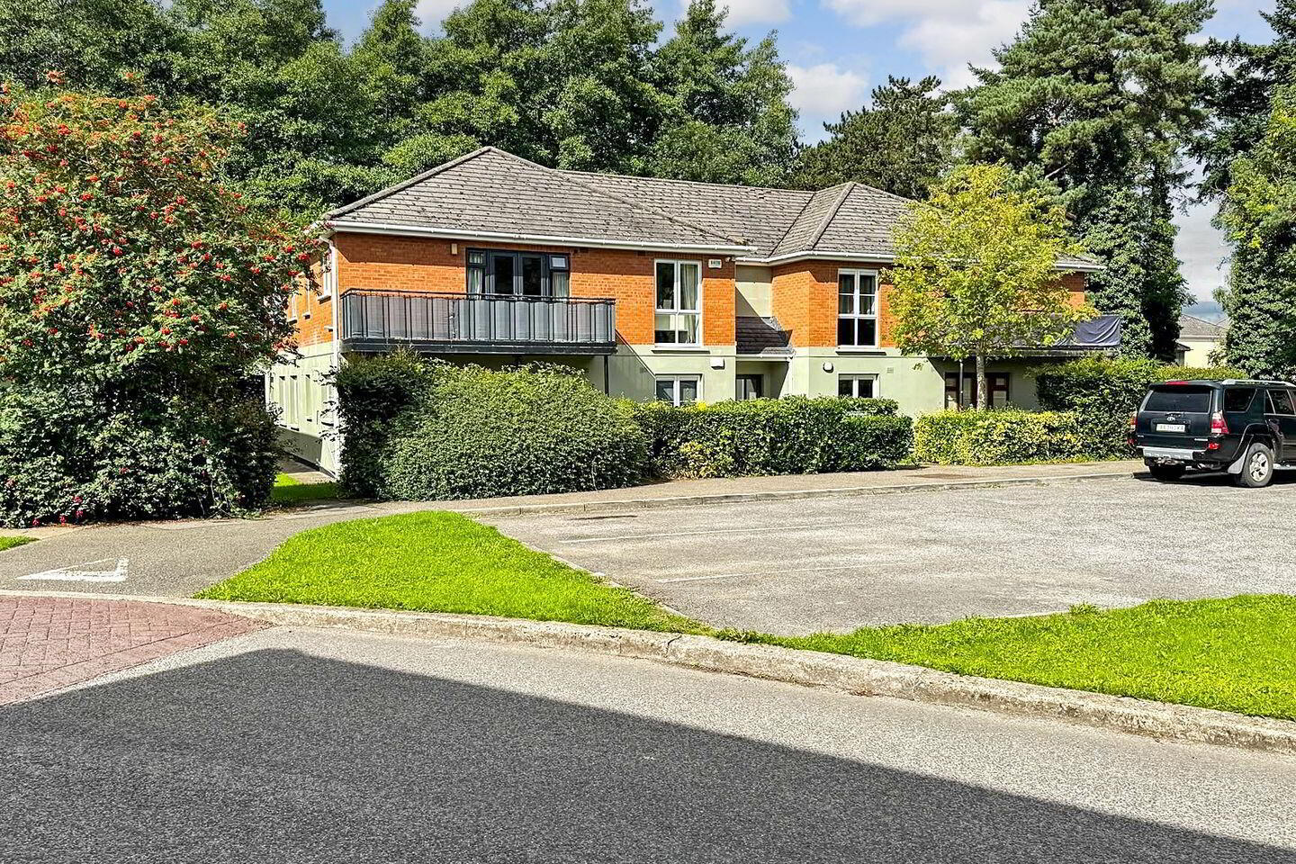 Apartment 8 Curragh Hall House 2 of 2