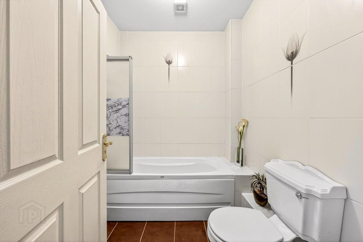 41 Mac Oisin Place 16 of 17