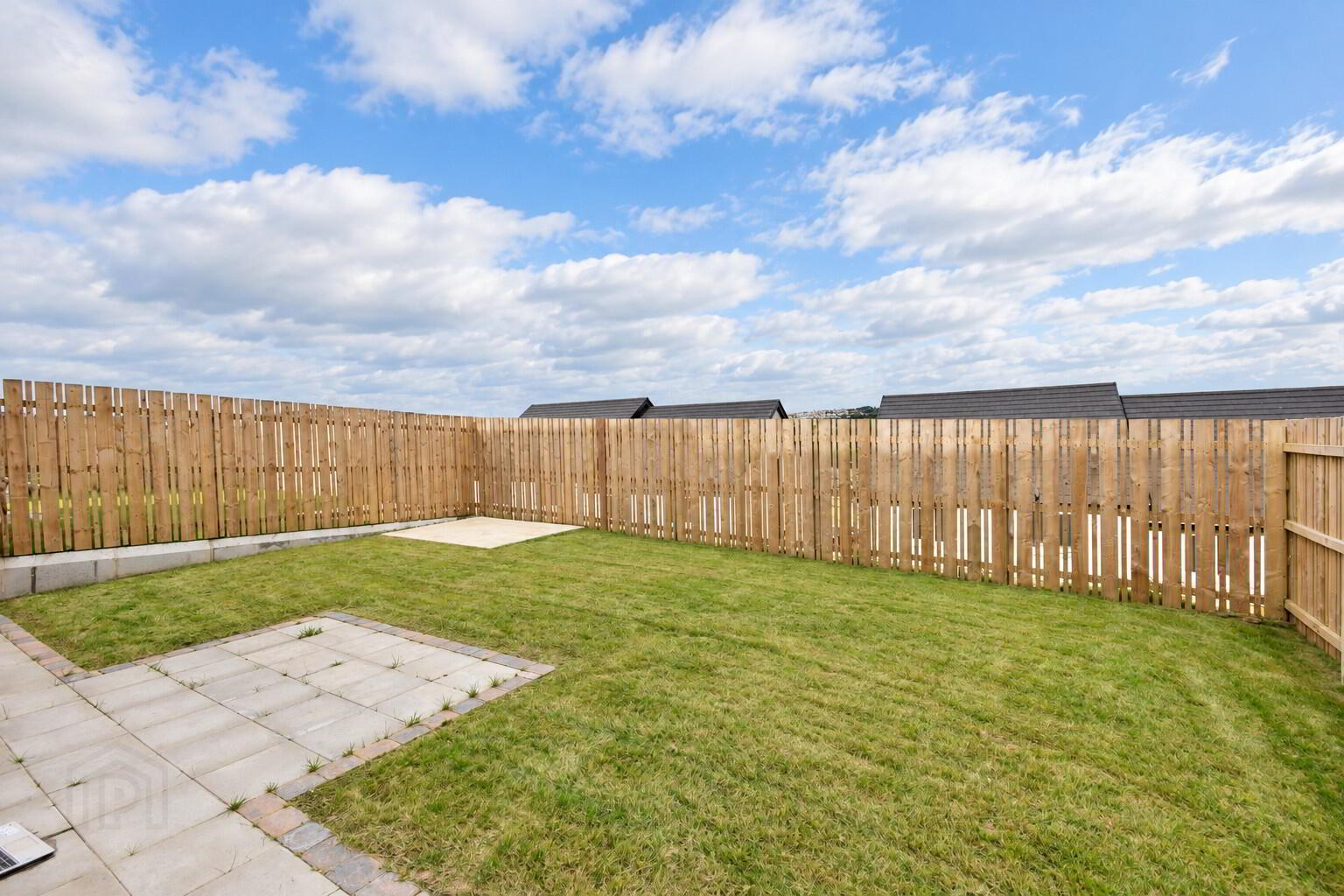 92 Crieve Mor Avenue 25 of 26