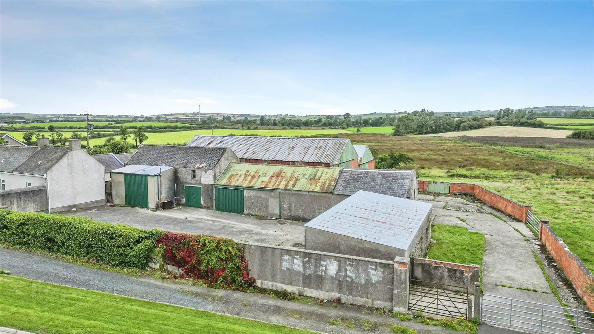 YARD AND OUTBUILDINGS, 221, 219 Ardglass Road 6 of 7