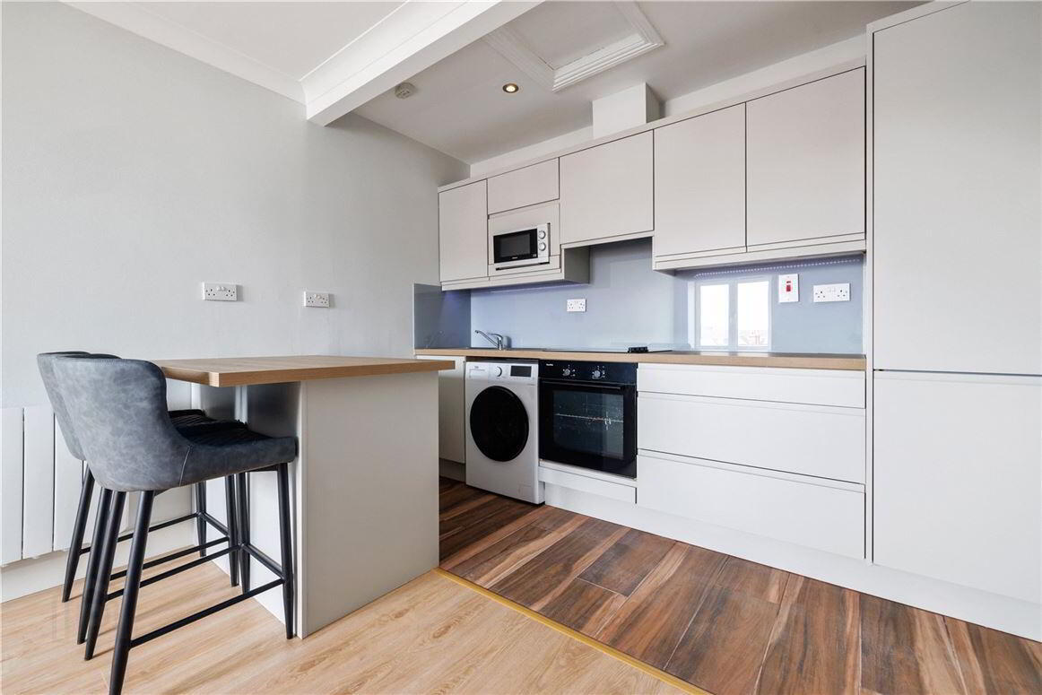 32 6 Ushers Quay 3 of 6
