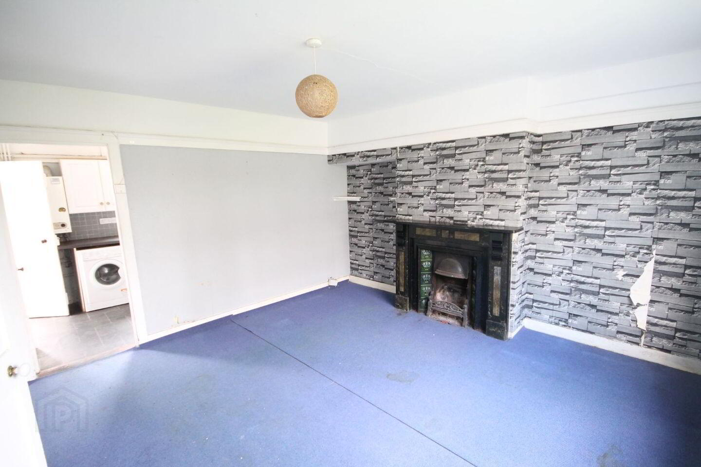 12 Capwell Road 3 of 9