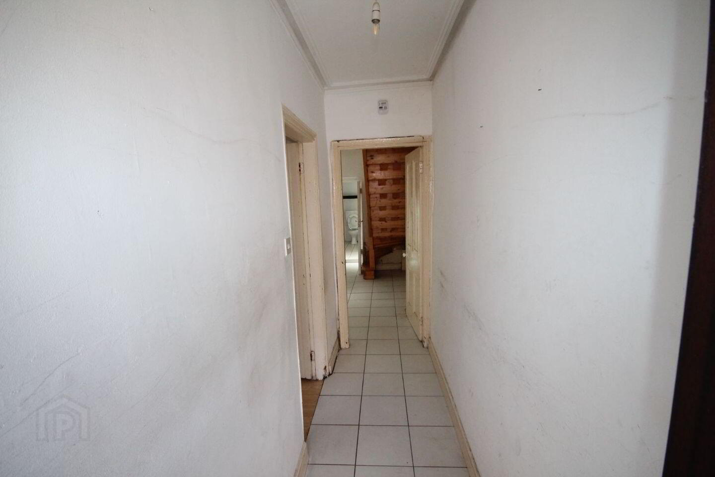 11 Saint Finbarr's Street 2 of 7
