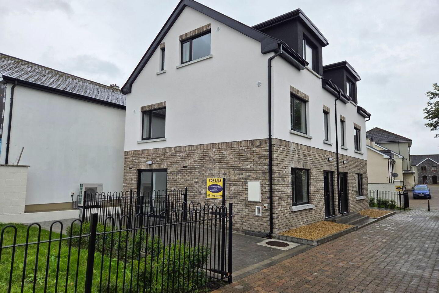 1 & 2 Fairgreen Lane 2 of 6