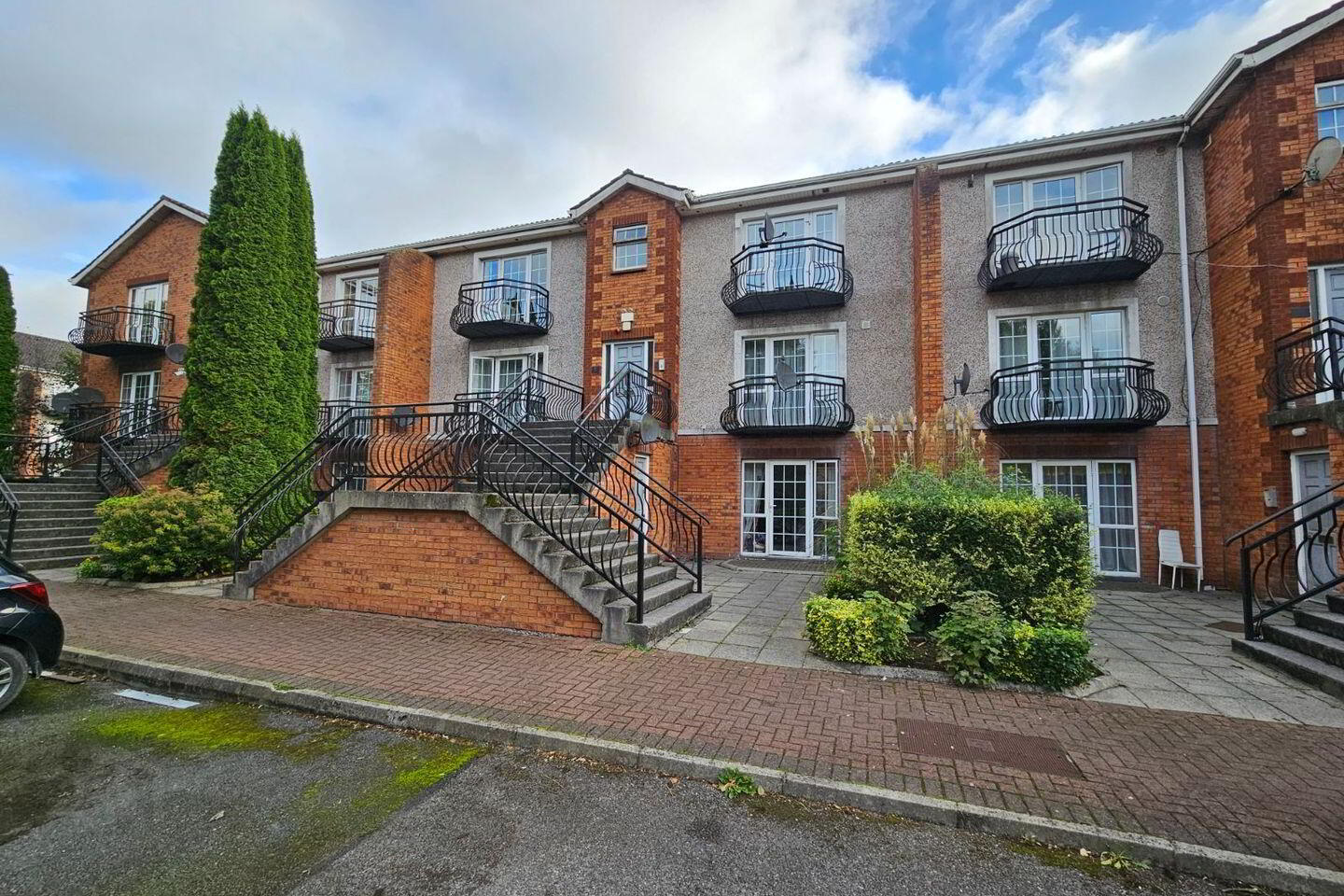 Apartment 3 Park Court 9 of 9