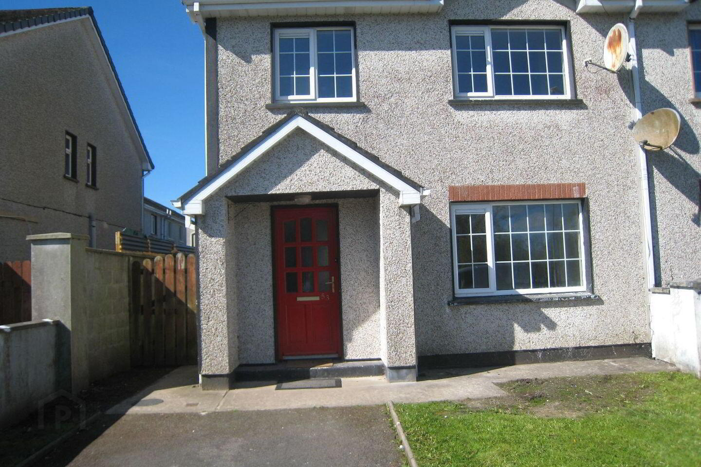 53 Meadow Park 2 of 6