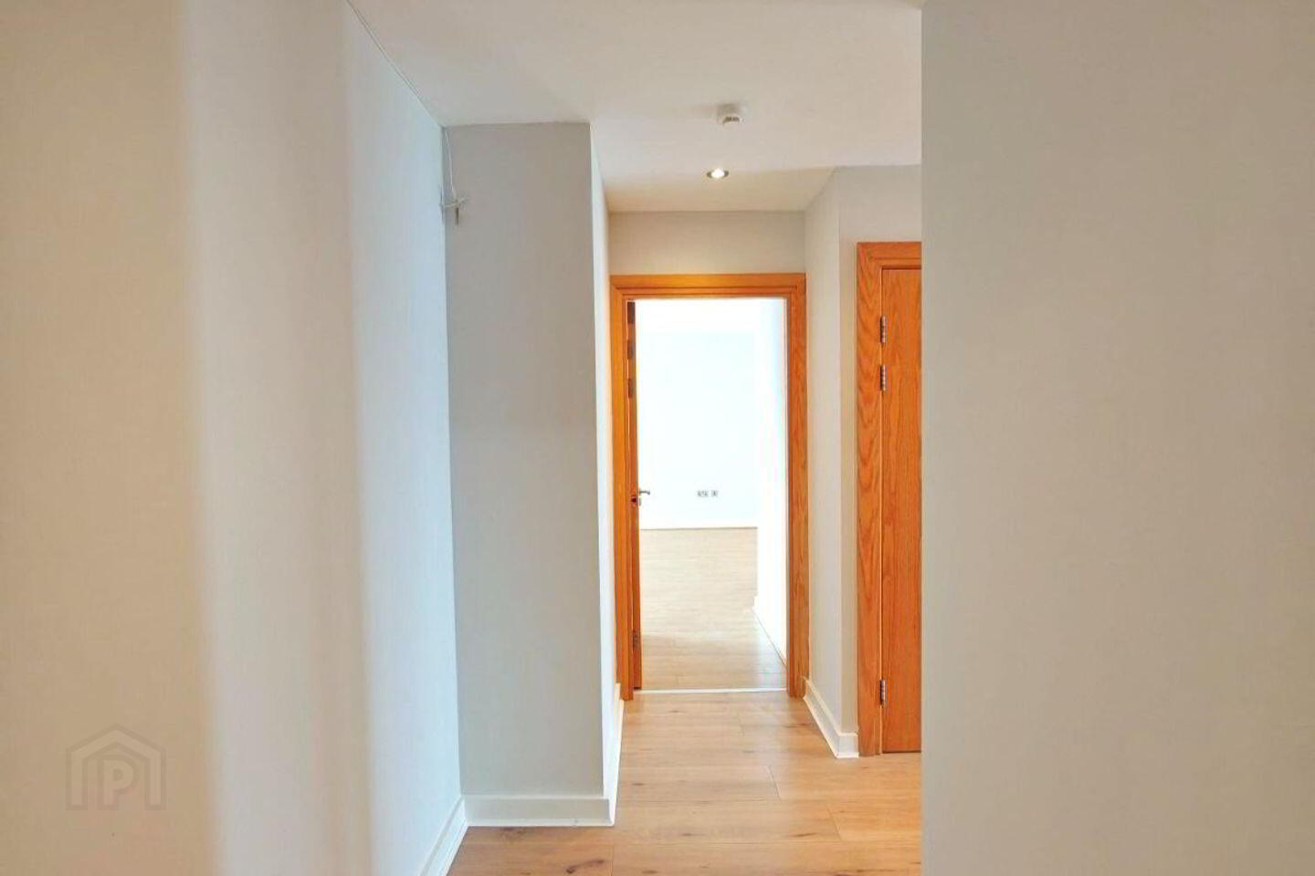 Apartment 23 Aubrey Court 2 of 7
