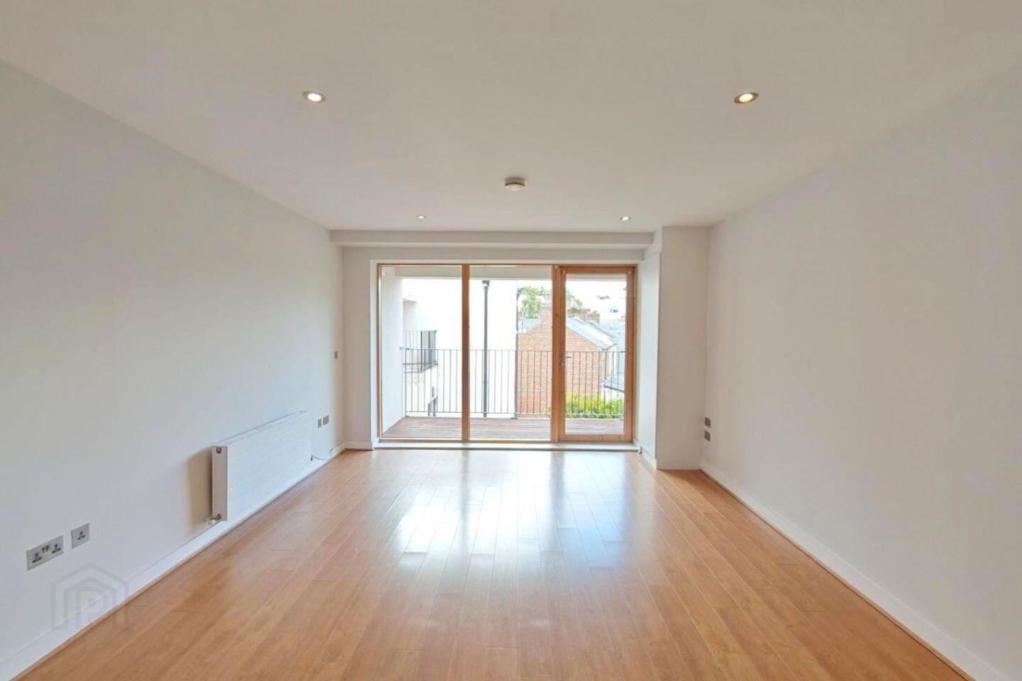 Apartment 23 Aubrey Court 3 of 7