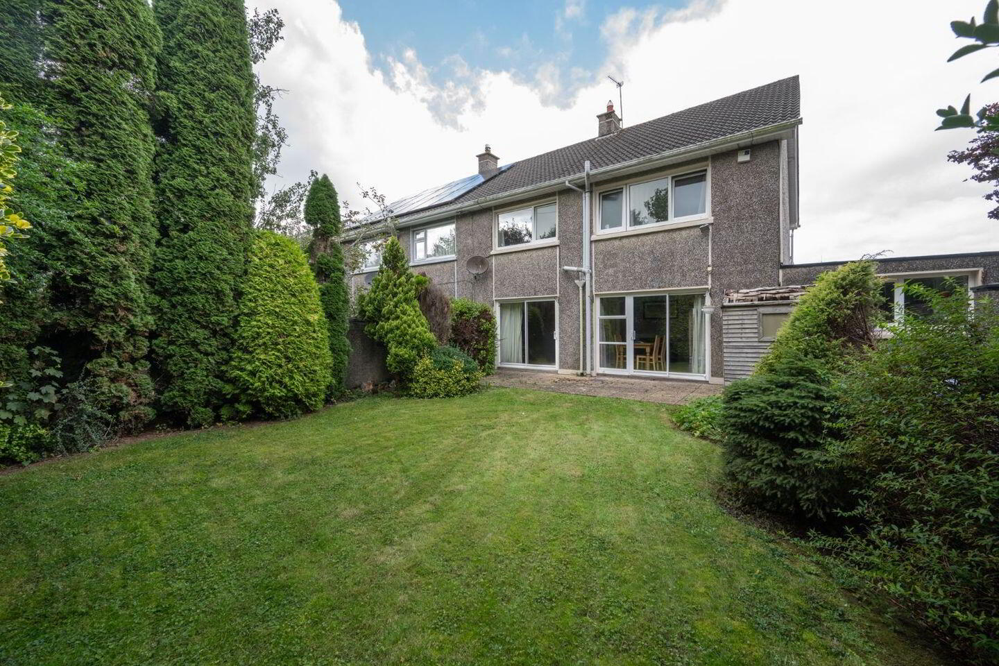 2 Bishopscourt Way 36 of 37