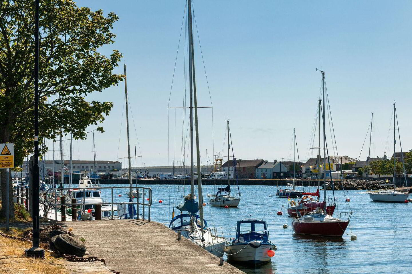 North, Quay 4 of 4