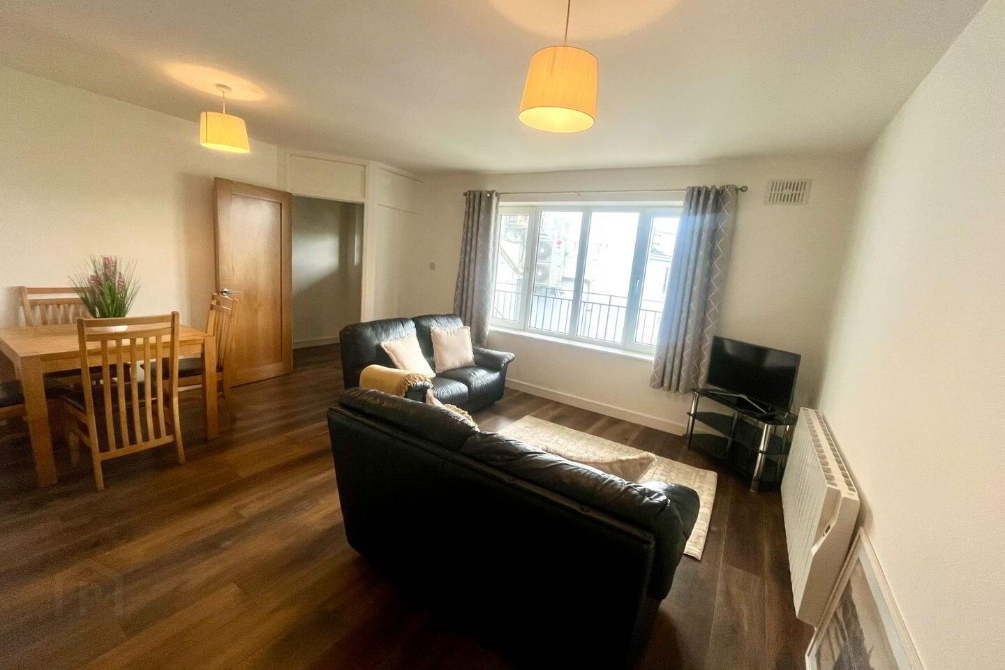 Apartment 9A Eglinton Court 13 of 13