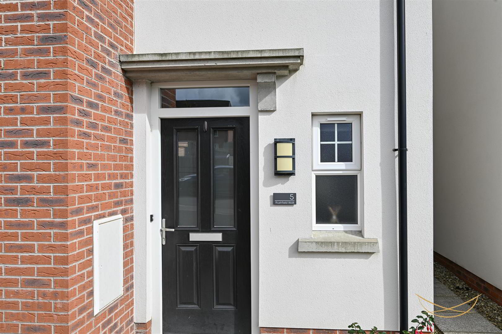 5 Rushfield Walk 3 of 41