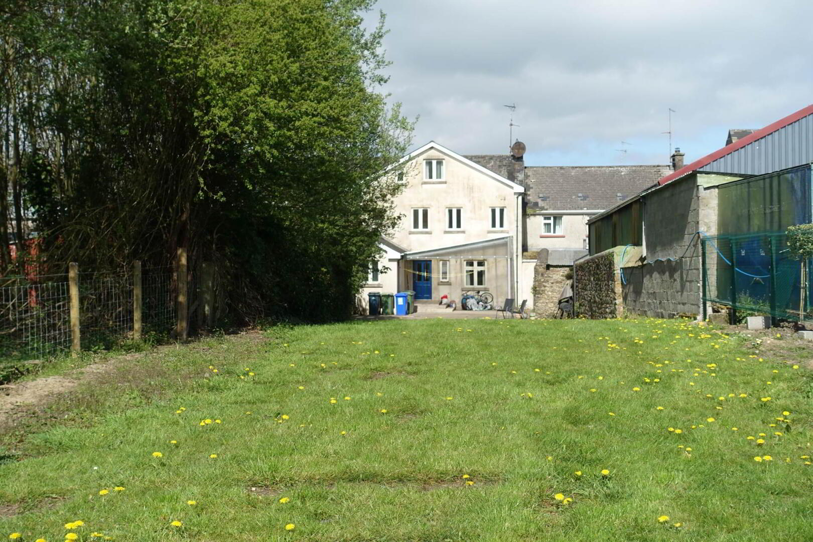 Unit 1, Main Street 10 of 10