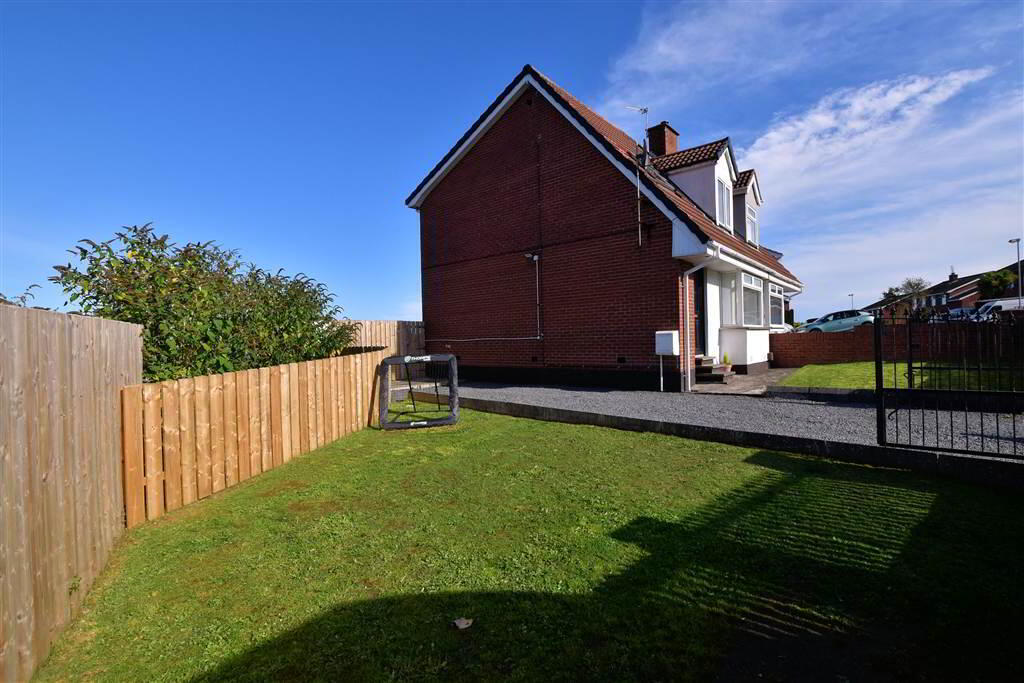 37 Penrhyn Park 26 of 27