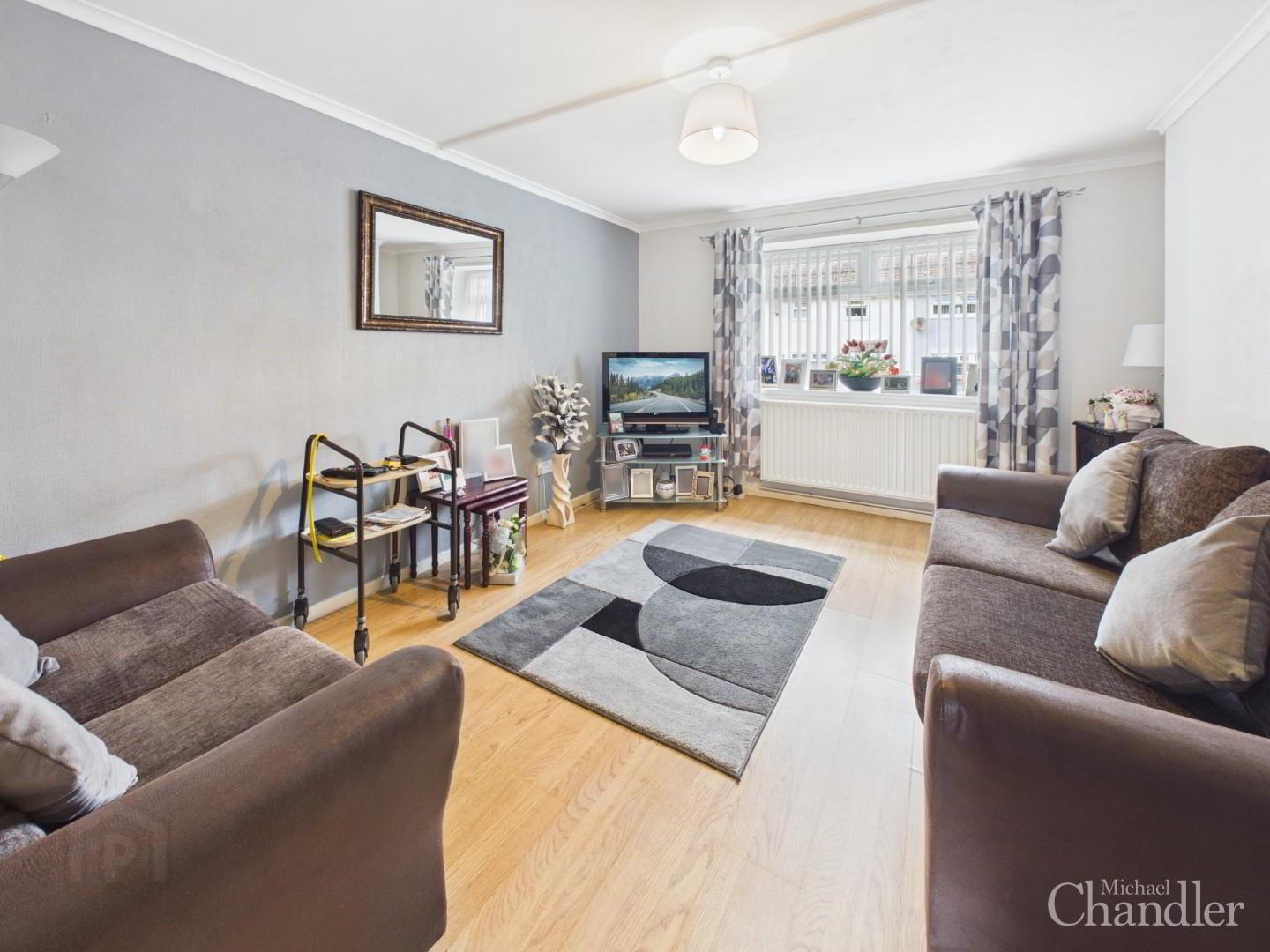 Flat A, 18 Clonduff Drive 3 of 10