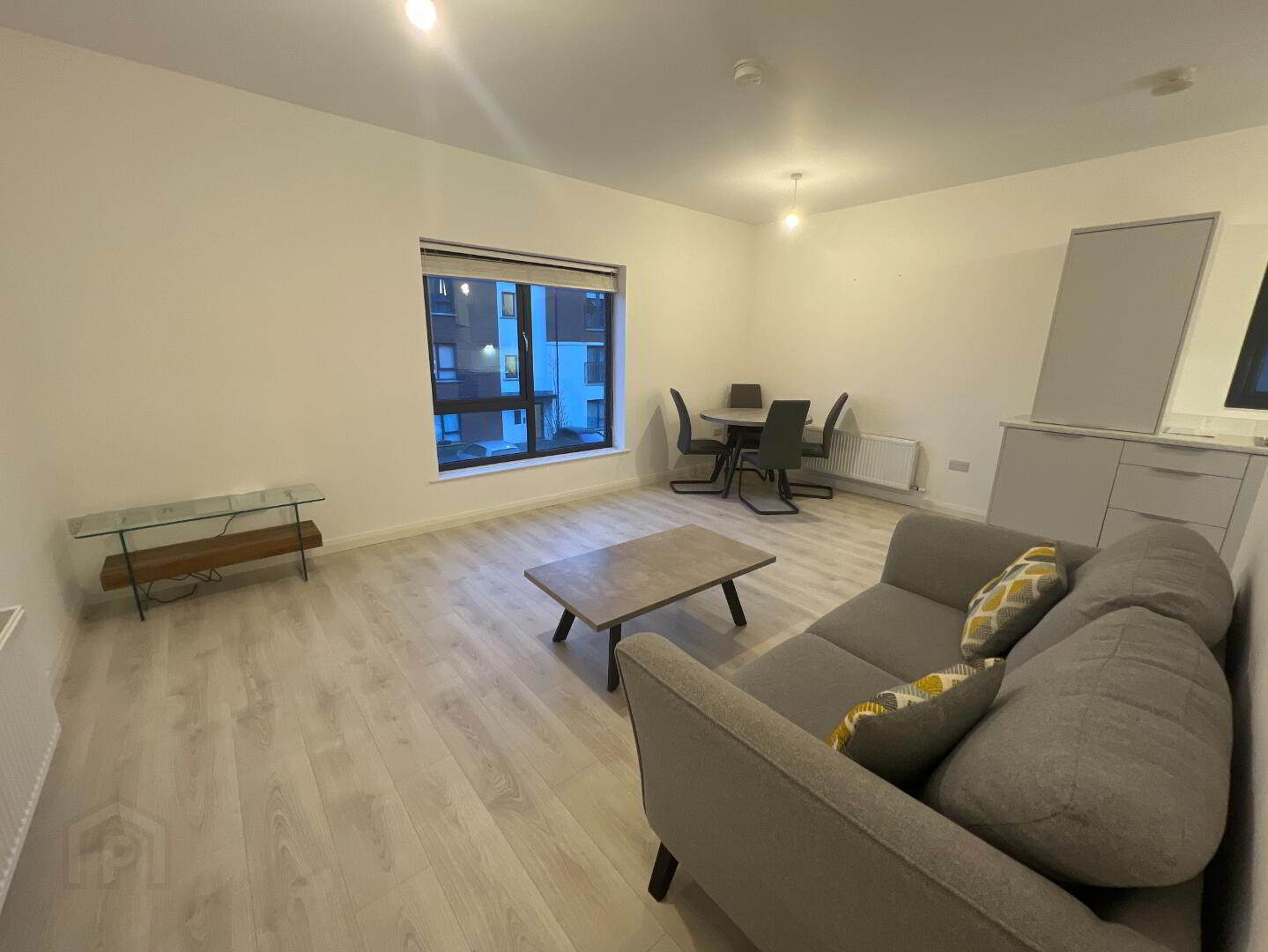 34 Cotton Hall, 5 Faulkner Road 2 of 11