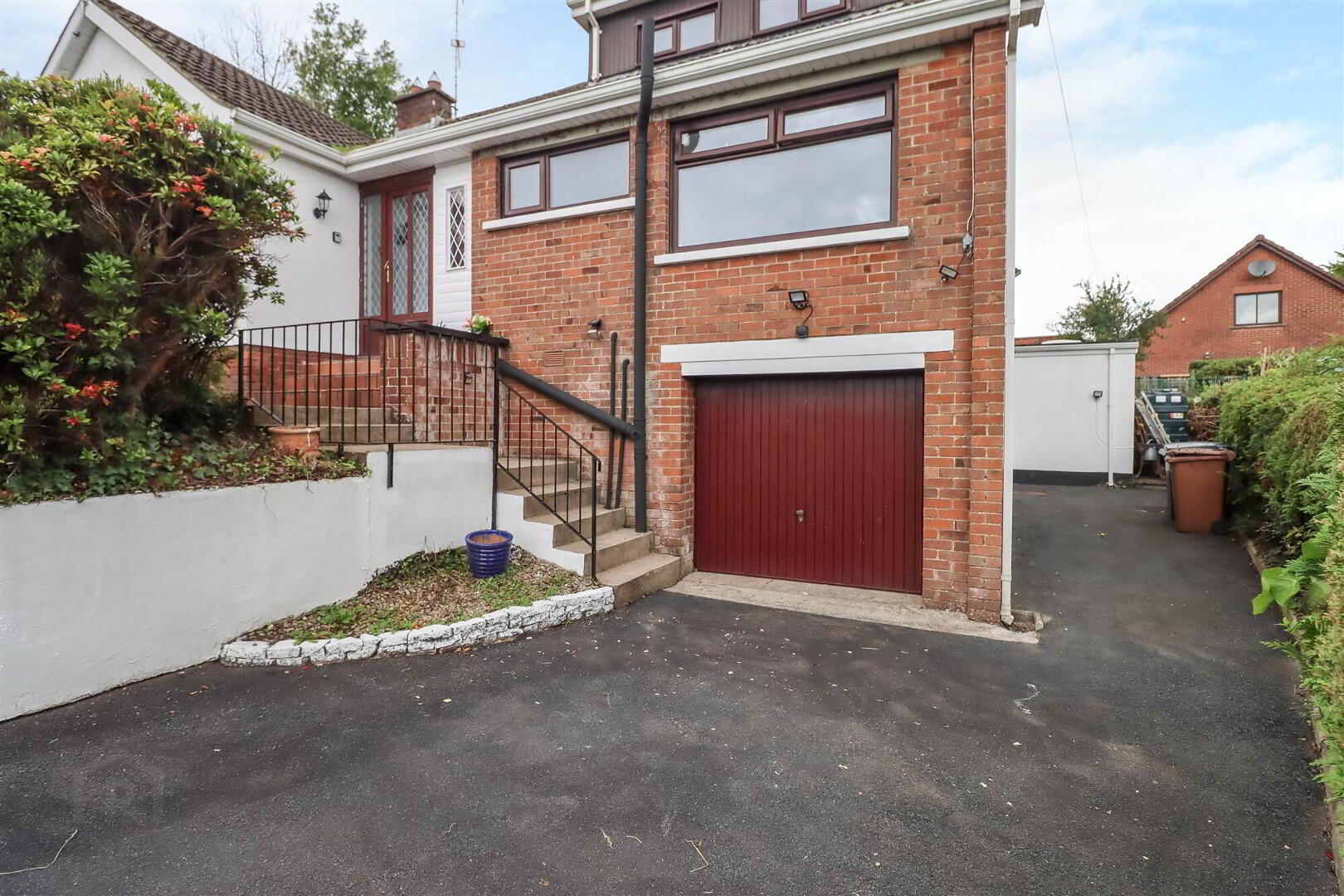 14 Moyra Crescent 2 of 30