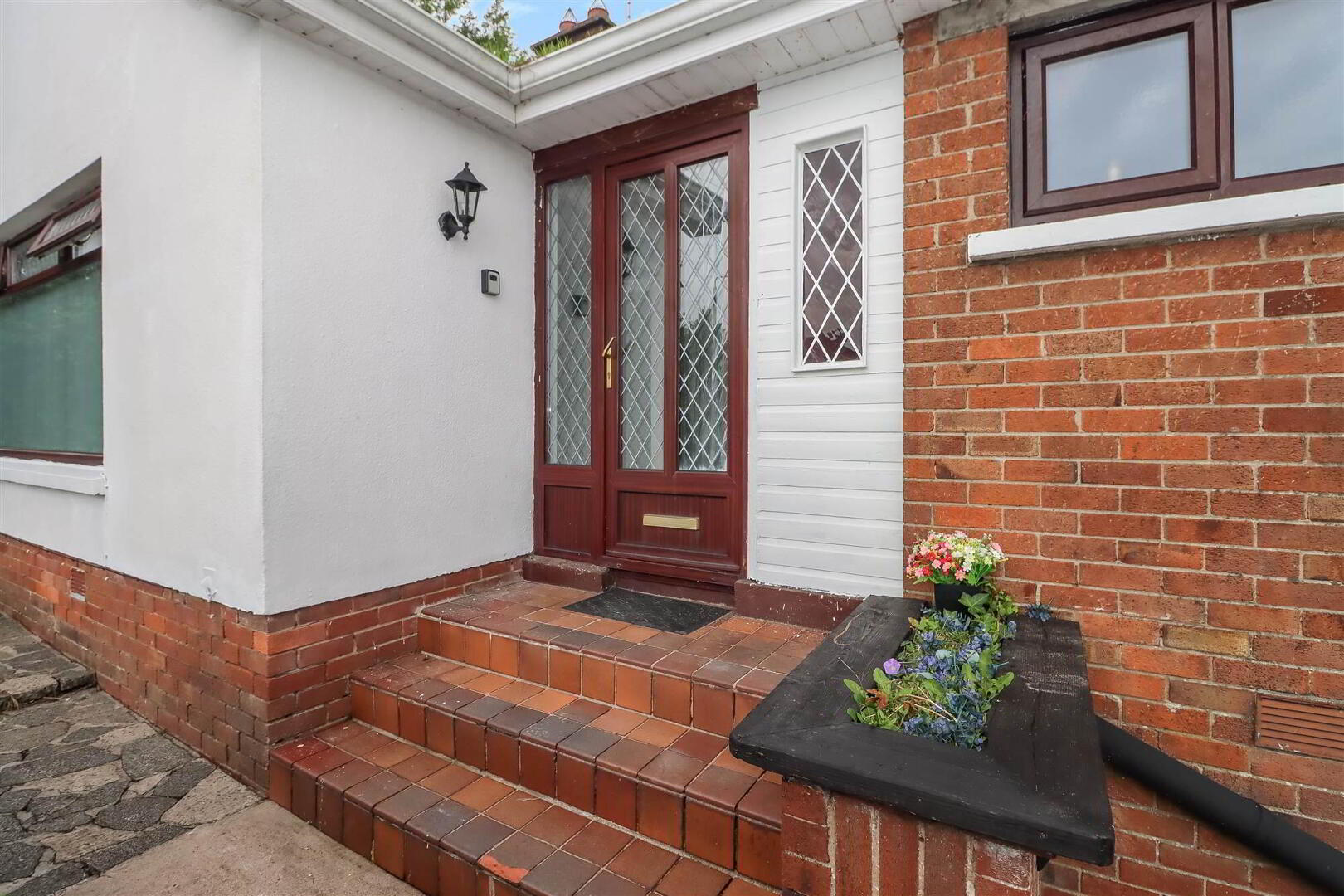 14 Moyra Crescent 3 of 30