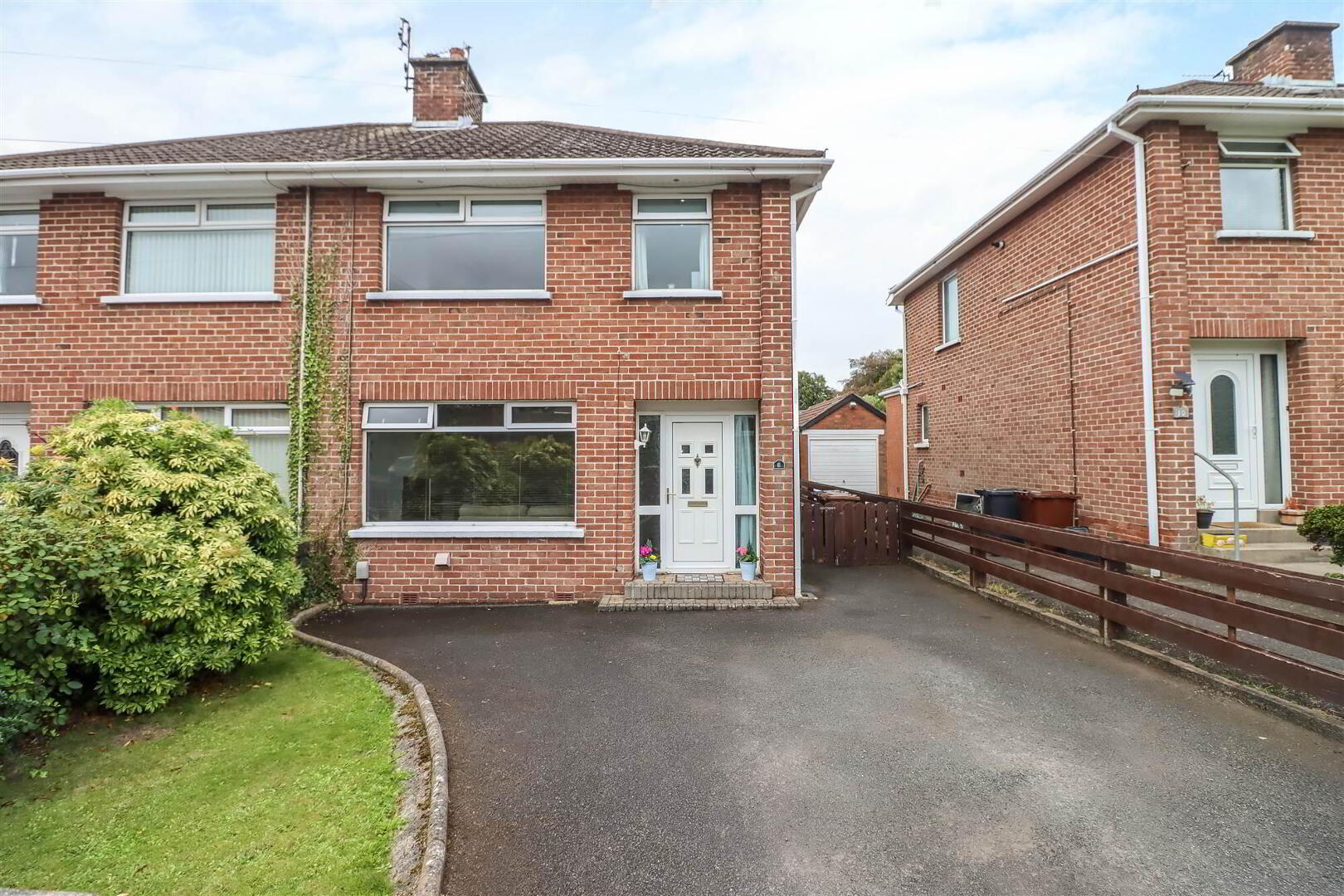 8 Wanstead Road 1 of 24