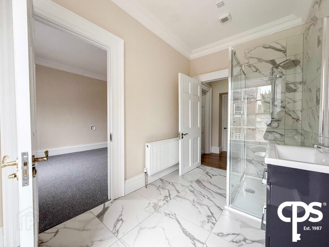 Apartment B, 31 Upper English Street 13 of 14
