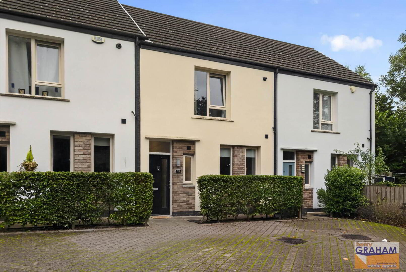 24 Badgers Lane 1 of 24